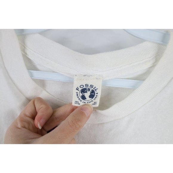 Vintage 90s Fossil Mens XL Spell Out Center Logo Short Sleeve T-Shirt White USA - Picture 4 of 10